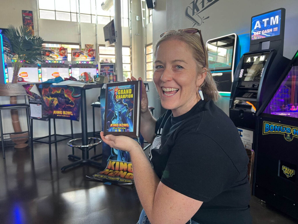 Lauren with the Grand Champ trophy